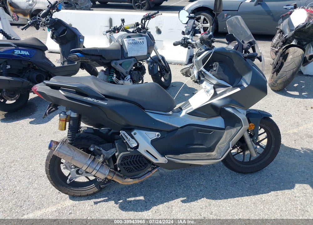 2021 HONDA ADV150 A VIN: MLHKF3858M5001444