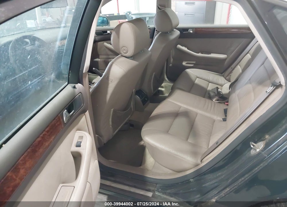 2000 AUDI A6 VIN: WAUEH24B5YN013344