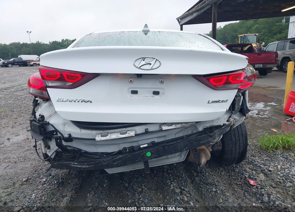 2017 HYUNDAI ELANTRA LIMITED VIN: 5NPD84LF6HH009589