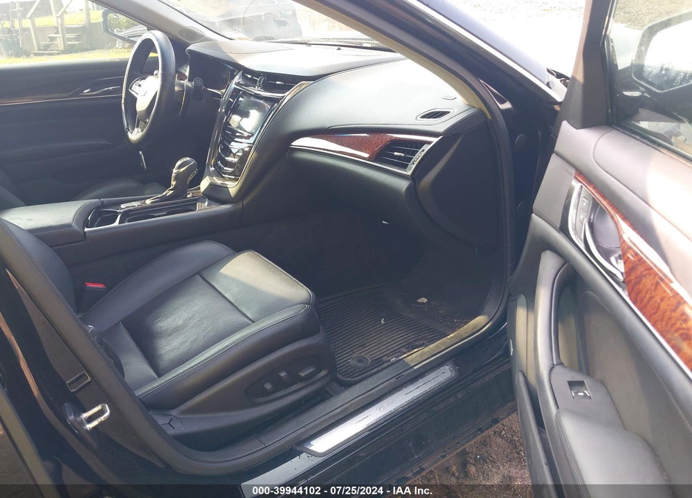2015 CADILLAC CTS LUXURY VIN: 1G6AX5S38F0136909