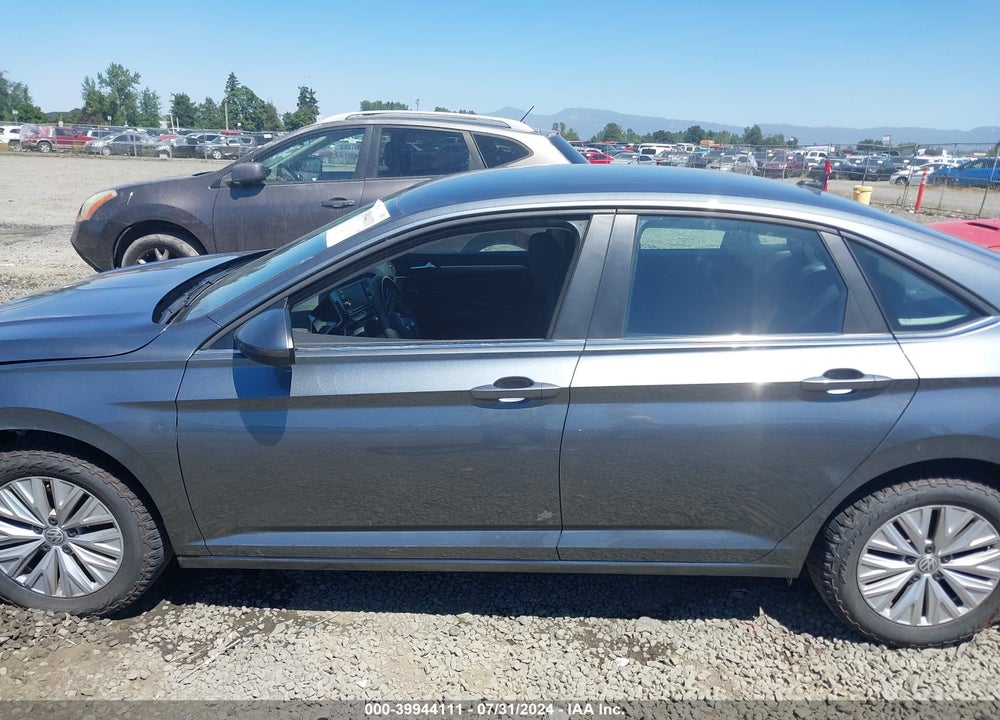 2020 VOLKSWAGEN JETTA 1.4T R-LINE/1.4T S/1.4T SE VIN: 3VWCB7BU3LM015011