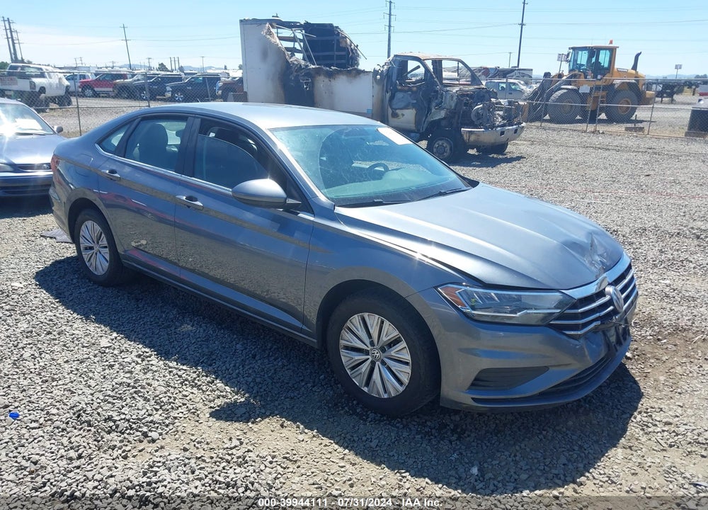 2020 VOLKSWAGEN JETTA 1.4T R-LINE/1.4T S/1.4T SE VIN: 3VWCB7BU3LM015011