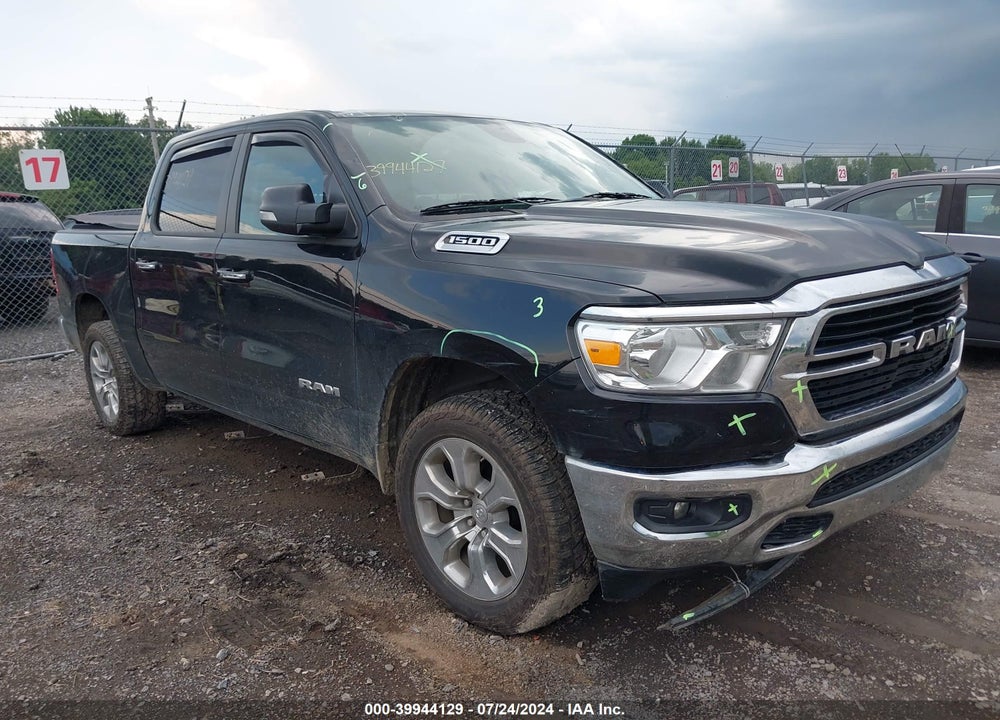 2020 RAM 1500 BIG HORN 4X4 5'7 BOX VIN: 1C6RRFFG1LN335643