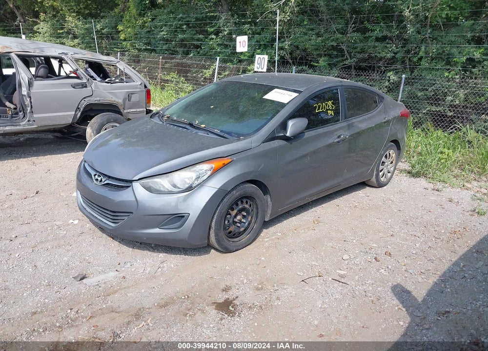 2013 HYUNDAI ELANTRA GLS VIN: 5NPDH4AE5DH212333