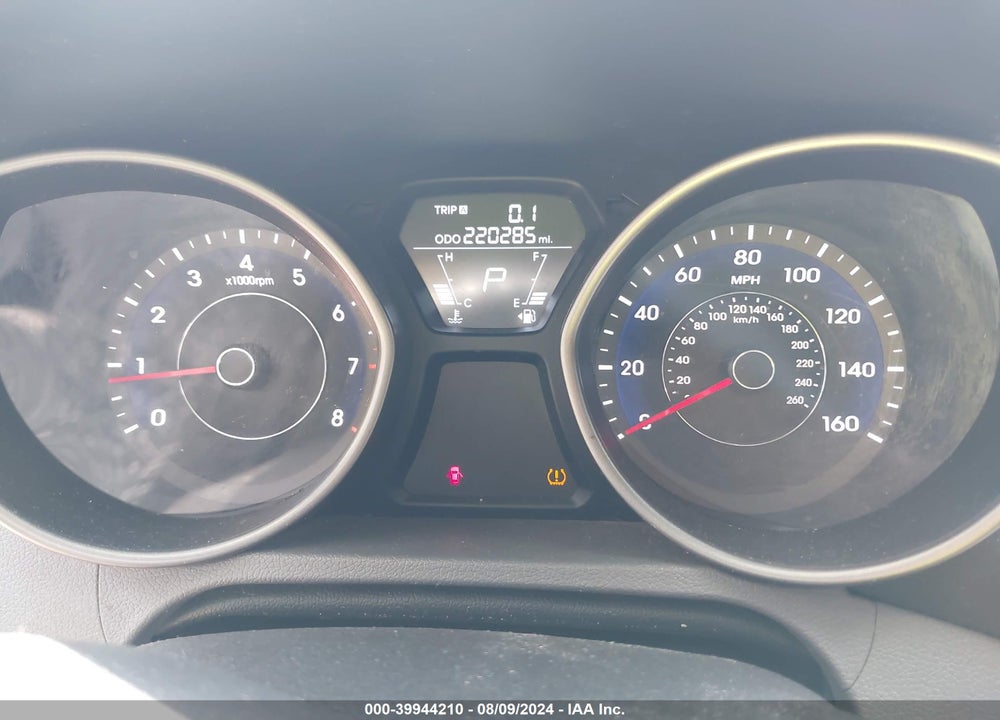 2013 HYUNDAI ELANTRA GLS VIN: 5NPDH4AE5DH212333