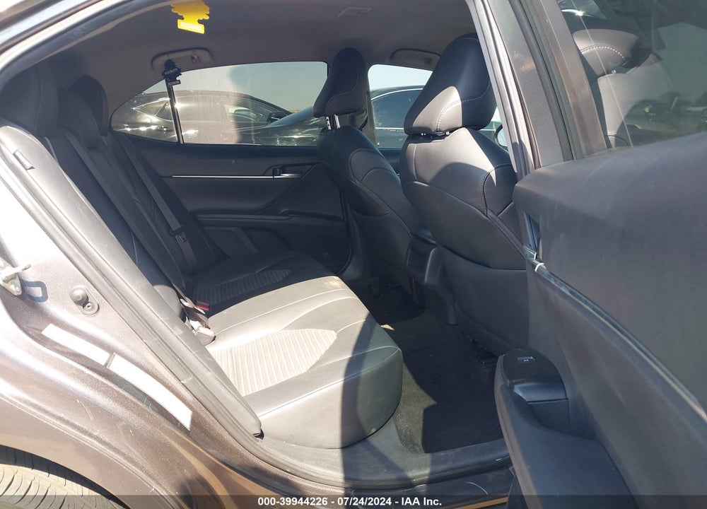 2019 TOYOTA CAMRY SE VIN: 4T1B11HK2KU771634