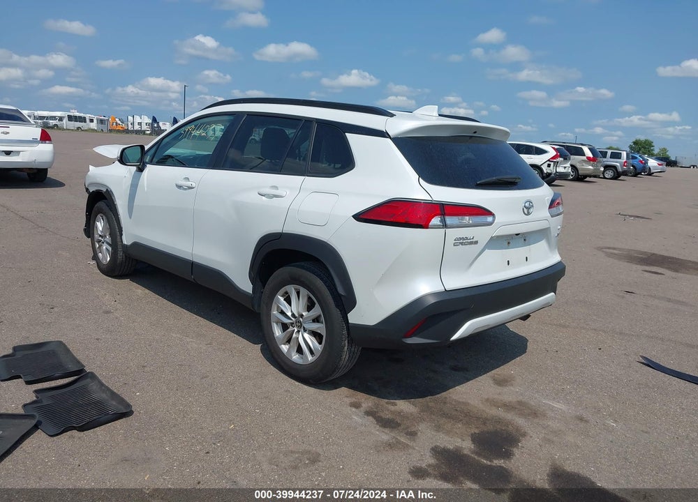 2022 TOYOTA COROLLA CROSS LE VIN: 7MUBAABG0NV004260