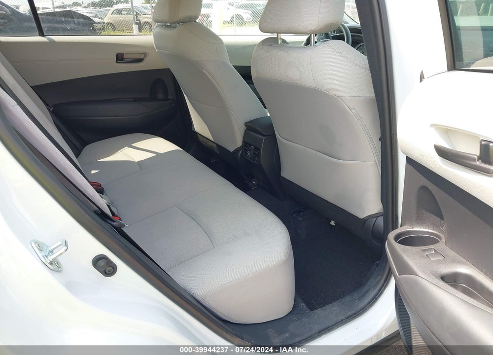 2022 TOYOTA COROLLA CROSS LE VIN: 7MUBAABG0NV004260