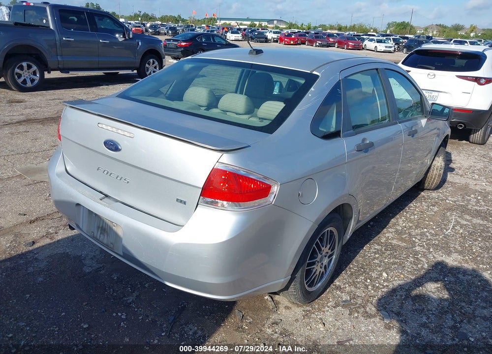 2010 FORD FOCUS SE VIN: 1FAHP3FN5AW251510