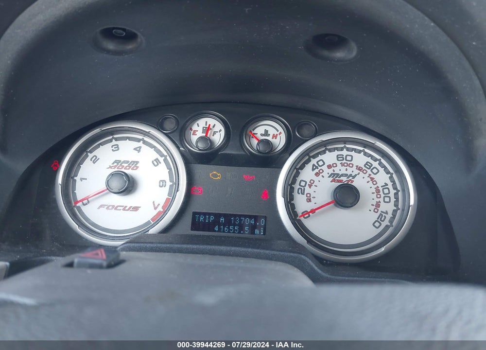 2010 FORD FOCUS SE VIN: 1FAHP3FN5AW251510