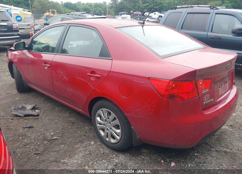 2013 KIA FORTE EX VIN: KNAFU4A25D5708806