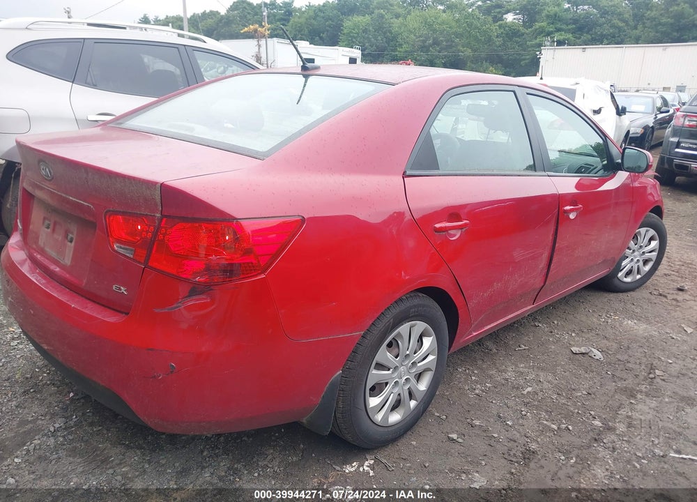 2013 KIA FORTE EX VIN: KNAFU4A25D5708806