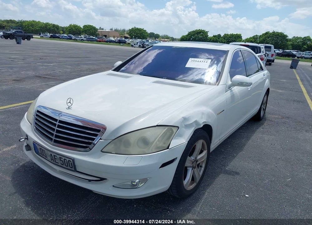2007 MERCEDES-BENZ S 550 VIN: WDDNG71X17A060756