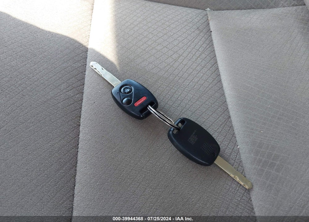 2015 HONDA ODYSSEY LX VIN: 5FNRL5H2XFB106757