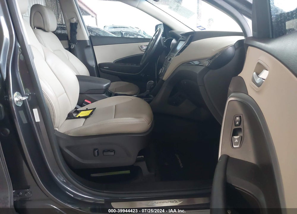 2017 HYUNDAI SANTA FE SPORT 2.4L VIN: 5XYZU3LB2HG487606