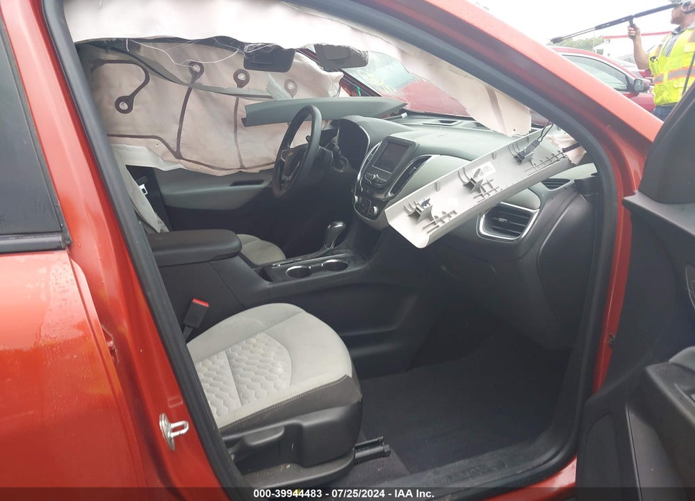 2020 CHEVROLET EQUINOX FWD LS VIN: 2GNAXHEV1L6101778
