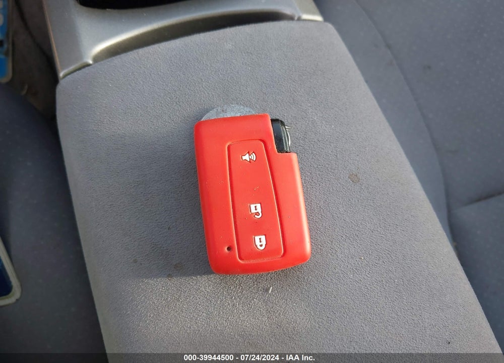 2006 TOYOTA PRIUS VIN: JTDKB20U563197031