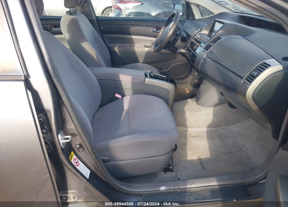 2006 TOYOTA PRIUS VIN: JTDKB20U563197031