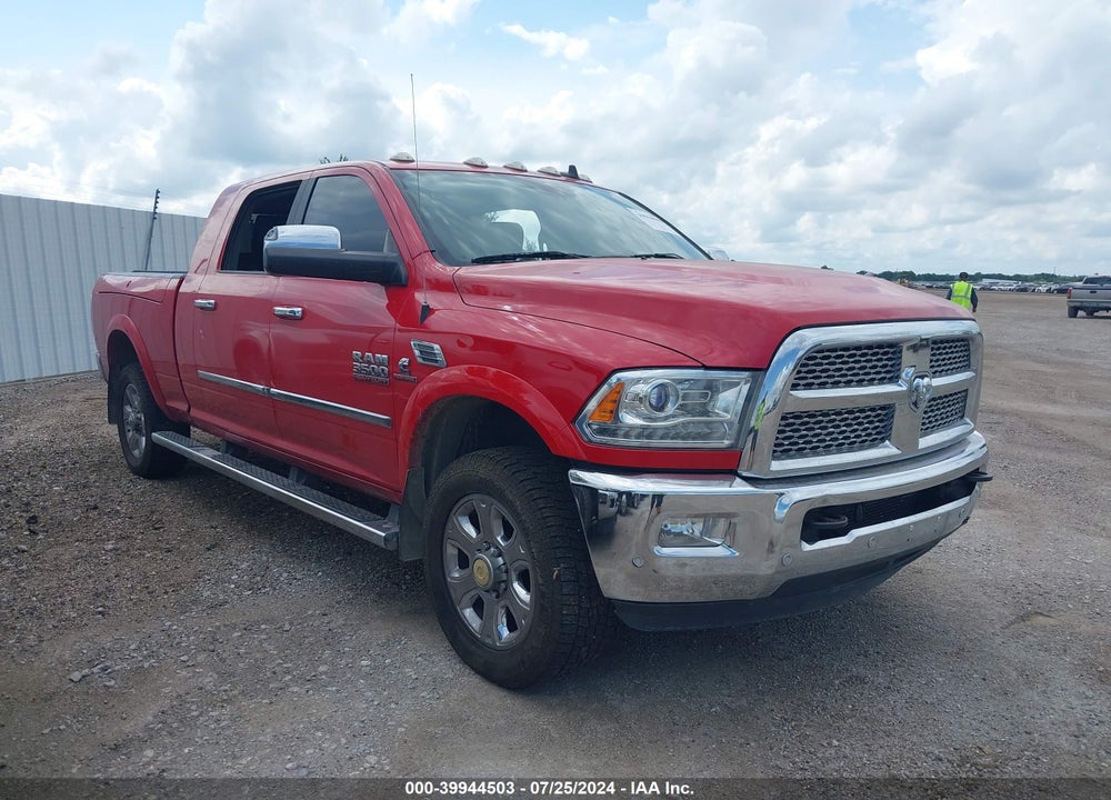 2018 RAM 3500 LAIE MEGA CAB 4X4 6'4 BOX VIN: 3C63R3MLXJG352936
