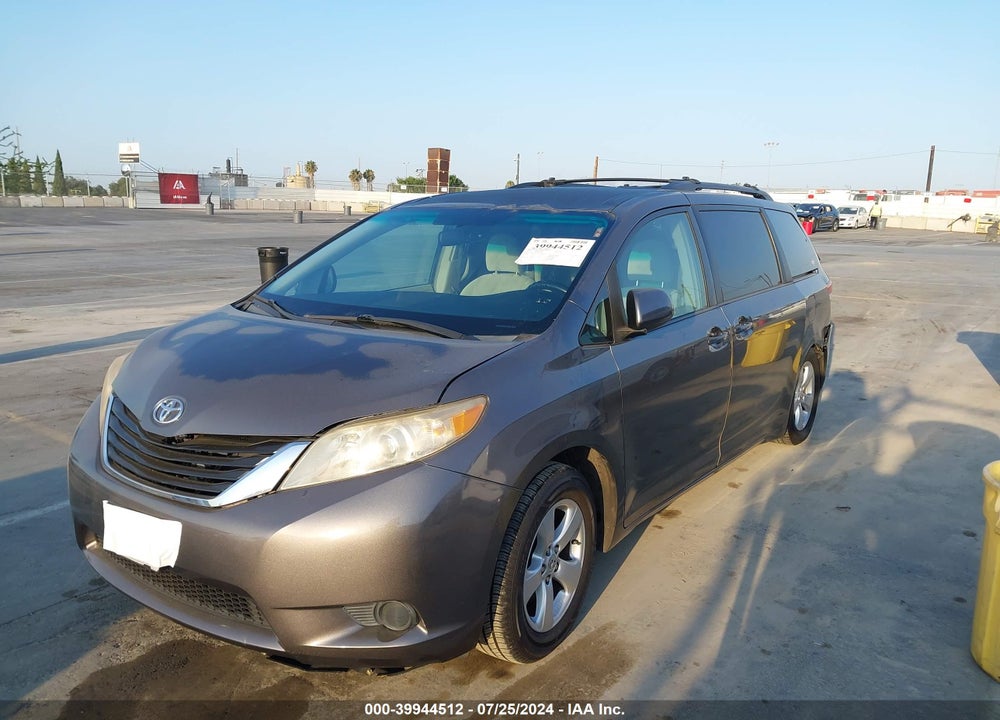 2011 TOYOTA SIENNA LE V6/LE V6 AUTO ACCESS SEAT VIN: 5TDKK3DC0BS174451