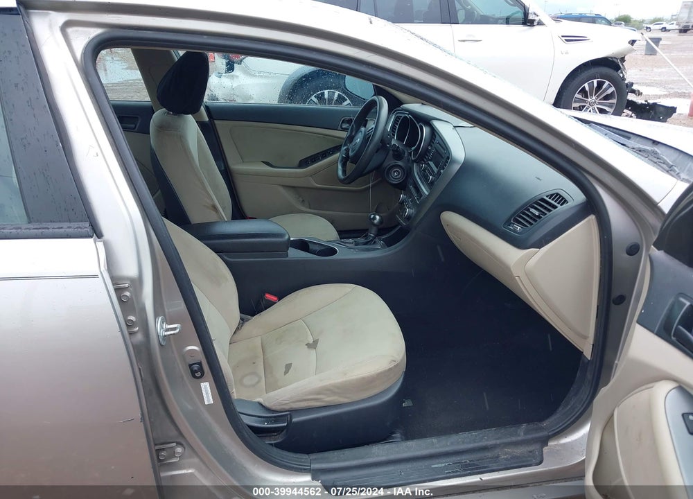 2015 KIA OPTIMA LX VIN: KNAGM4A76F5562712