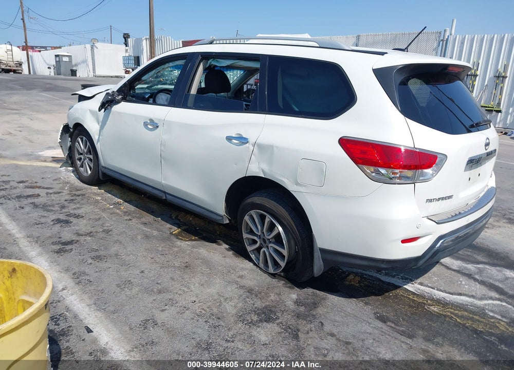 2015 NISSAN PATHFINDER SV VIN: 5N1AR2MN0FC699421