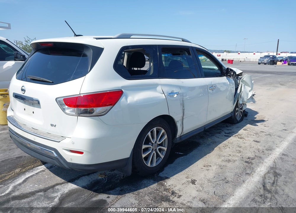 2015 NISSAN PATHFINDER SV VIN: 5N1AR2MN0FC699421
