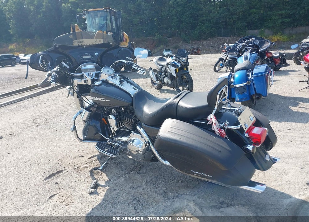 2007 HARLEY-DAVIDSON FLHRS VIN: 1HD1FY4197Y715258