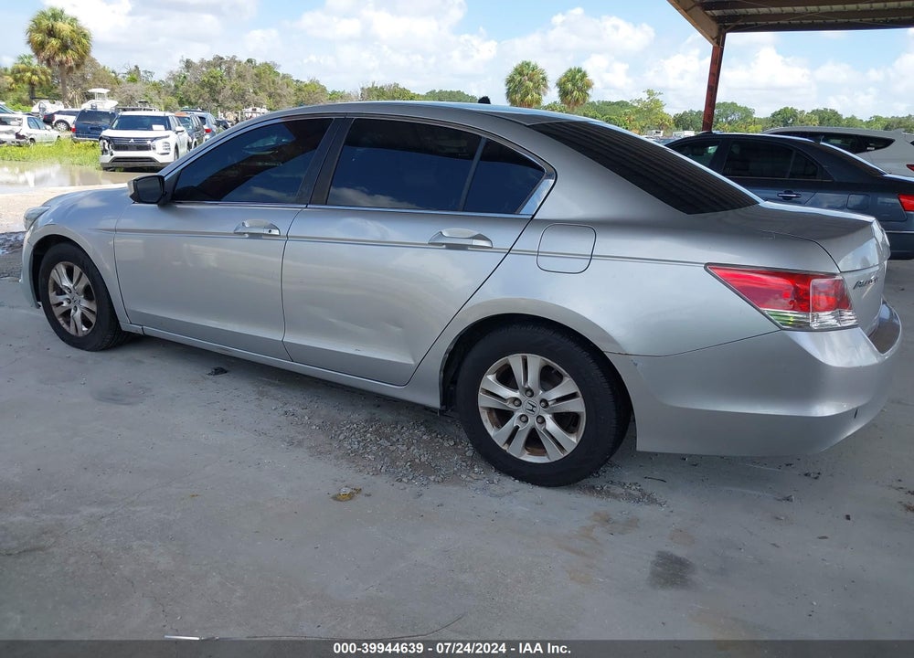 2008 HONDA ACCORD 2.4 LX-P VIN: 1HGCP26448A105503