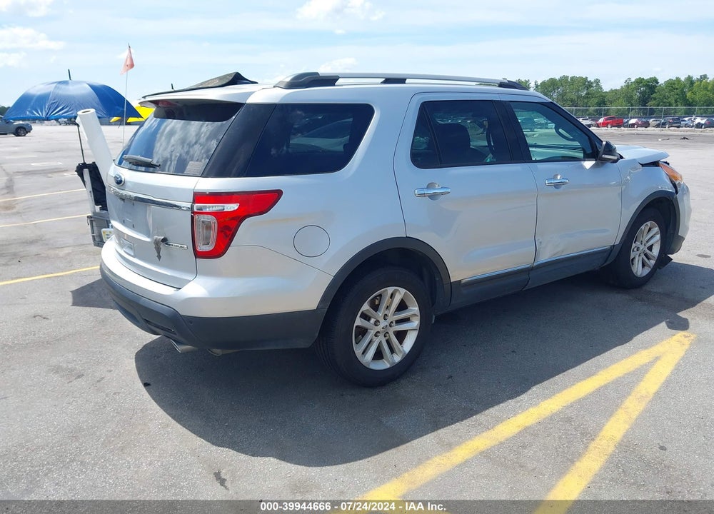 2015 FORD EXPLORER XLT VIN: 1FM5K7D88FGA18802