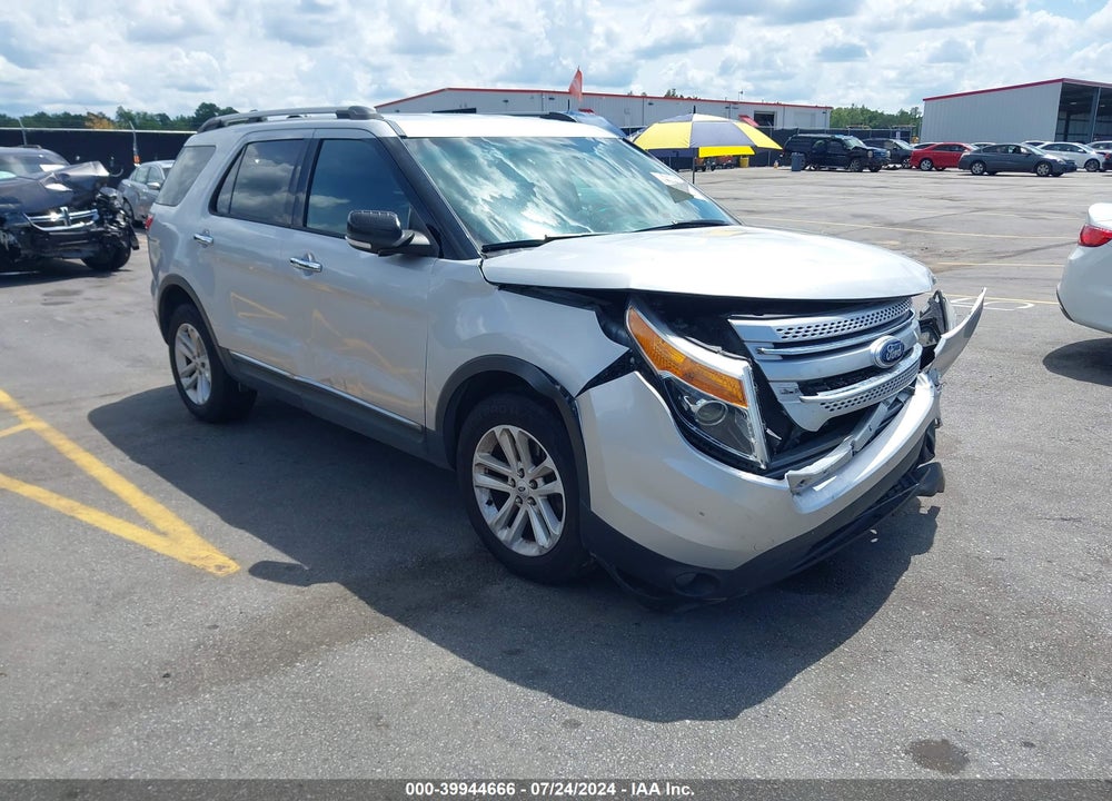 2015 FORD EXPLORER XLT VIN: 1FM5K7D88FGA18802