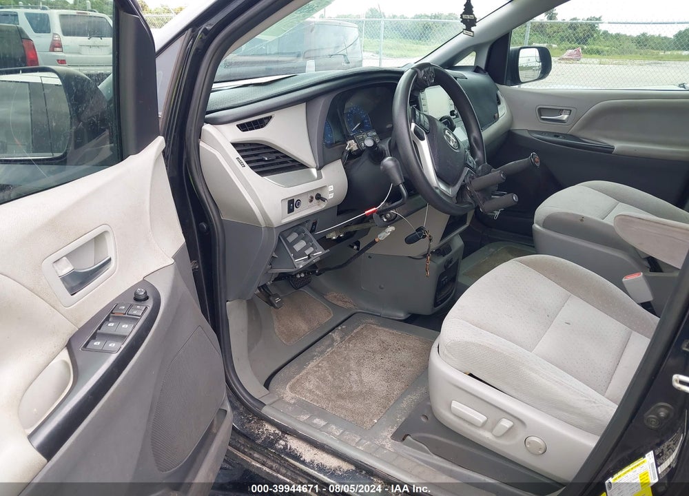 2020 TOYOTA SIENNA VIN: 5TDKZ3DC0LS057577