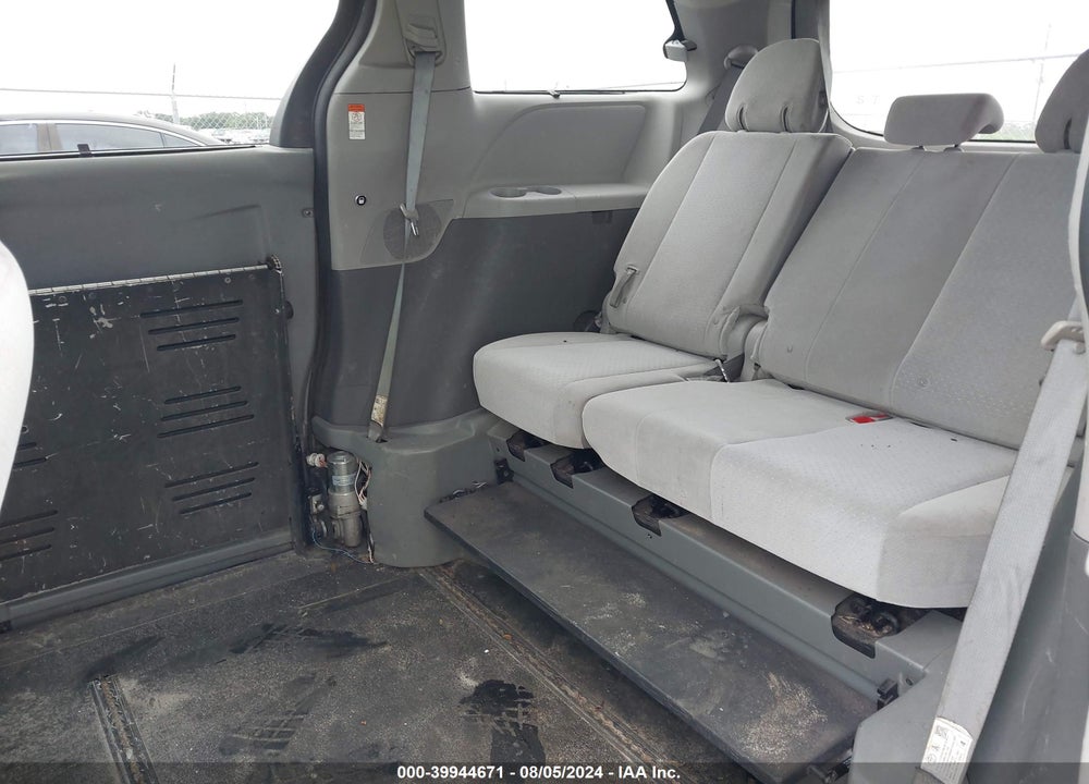 2020 TOYOTA SIENNA VIN: 5TDKZ3DC0LS057577