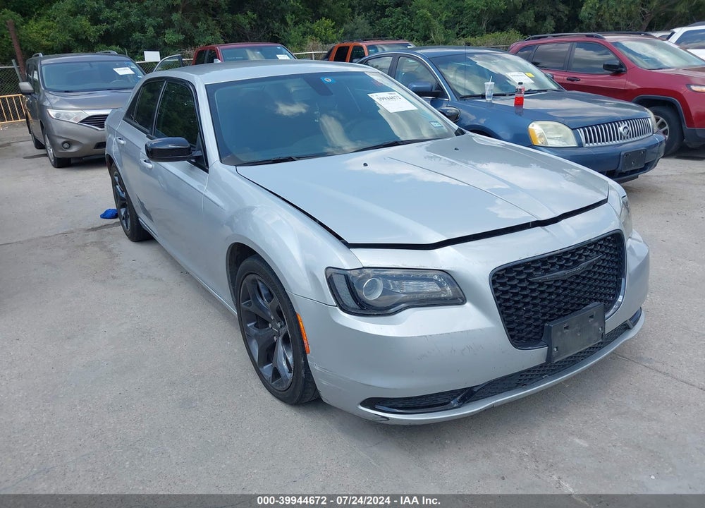 2020 CHRYSLER 300 TOURING VIN: 2C3CCAAG2LH168801