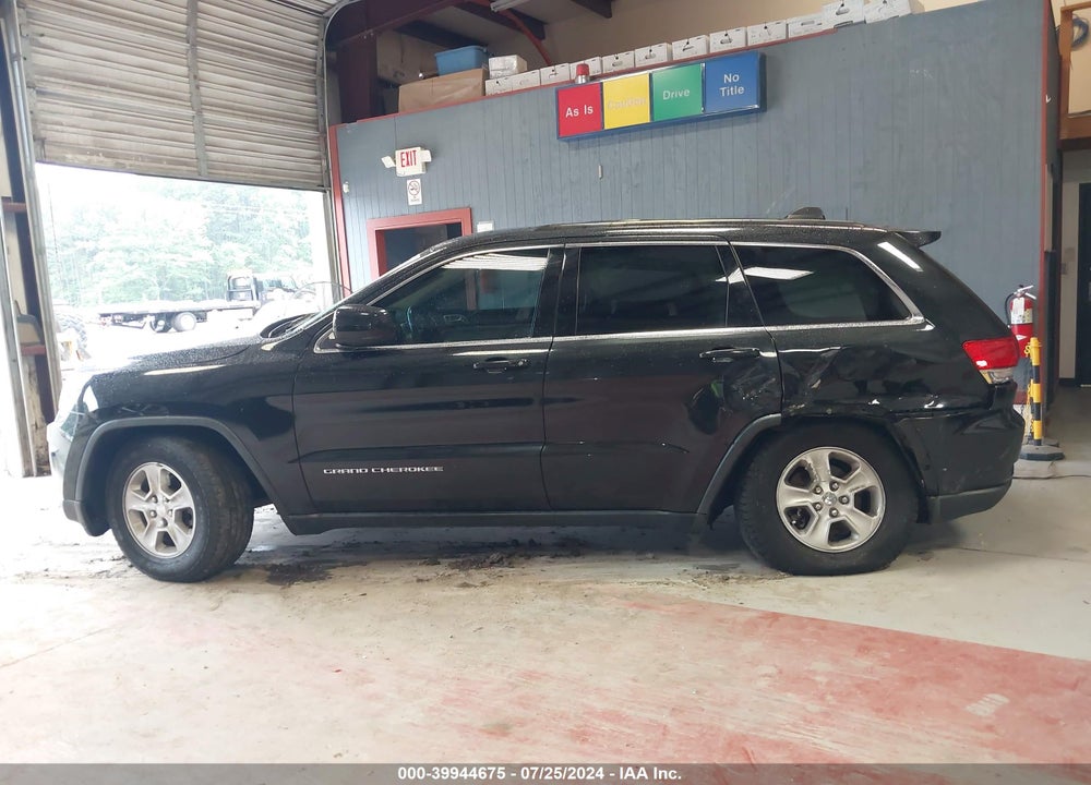 2016 JEEP GRAND CHEROKEE LAREDO VIN: 1C4RJFAG2GC495121