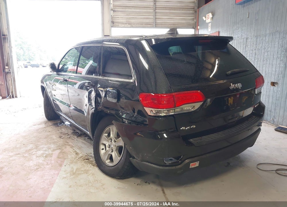 2016 JEEP GRAND CHEROKEE LAREDO VIN: 1C4RJFAG2GC495121