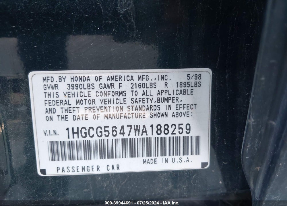 1998 HONDA ACCORD LX VIN: 1HGCG5647WA188259