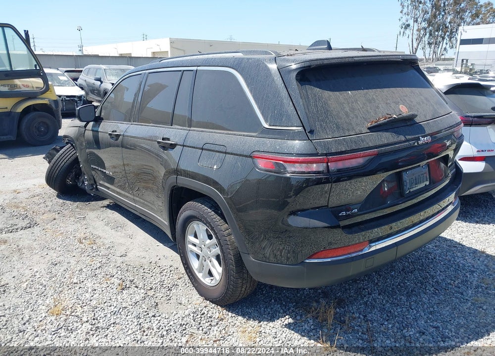 2023 JEEP GRAND CHEROKEE LAREDO 4X4 VIN: 1C4RJHAG8PC644109