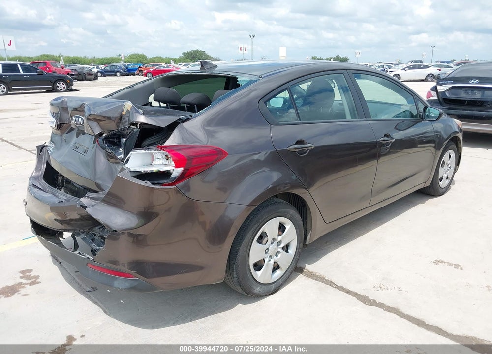 2017 KIA FORTE LX VIN: 3KPFK4A70HE061200