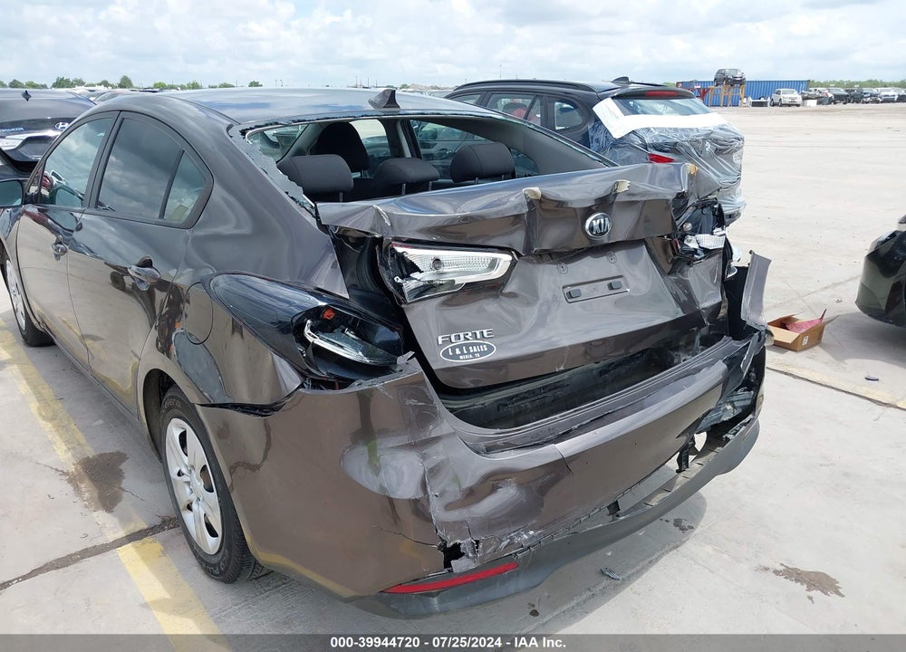 2017 KIA FORTE LX VIN: 3KPFK4A70HE061200