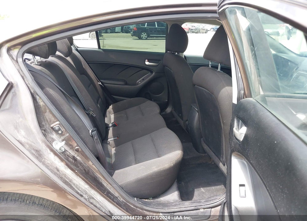 2017 KIA FORTE LX VIN: 3KPFK4A70HE061200