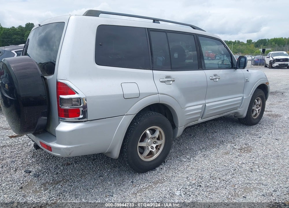 2001 MITSUBISHI MONTERO LIMITED VIN: JA4MW51R01J033239