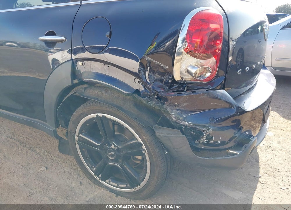 2013 MINI COUNTRYMAN COOPER S VIN: WMWZC3C51DWP51244