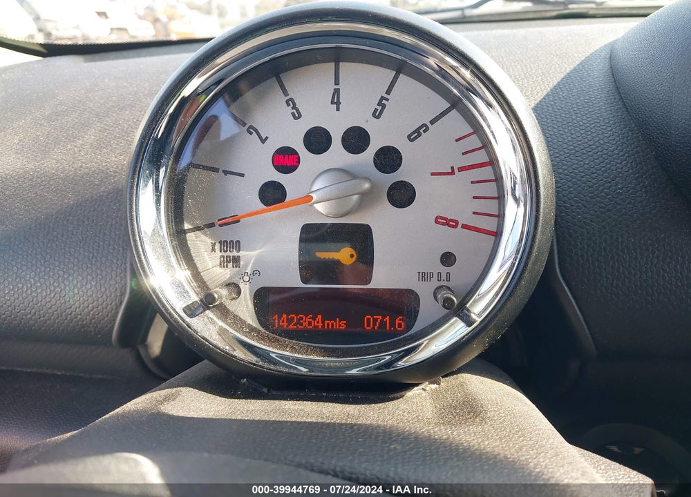 2013 MINI COUNTRYMAN COOPER S VIN: WMWZC3C51DWP51244