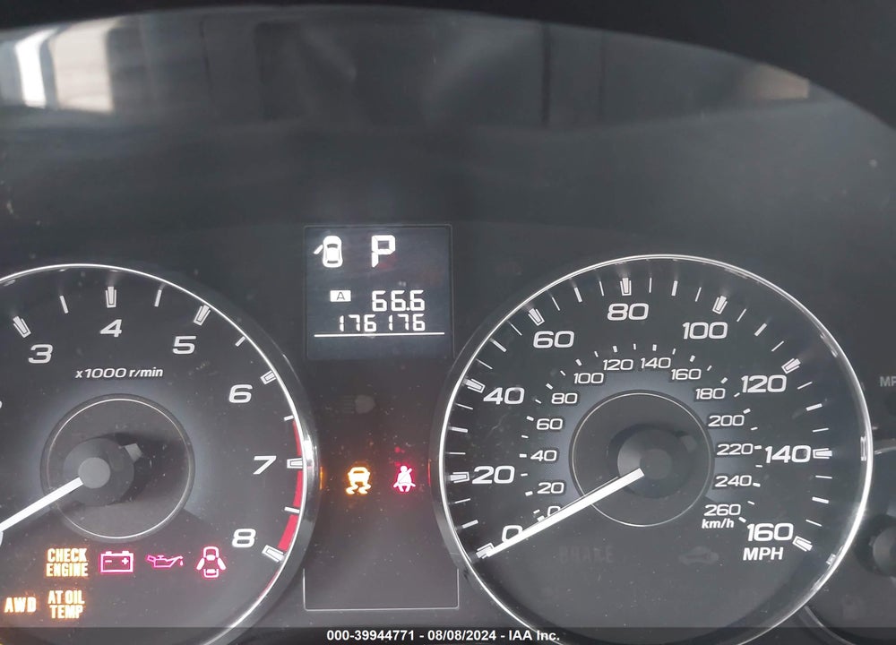 2011 SUBARU OUTBACK 3.6R LIMITED VIN: 4S4BRDLCXB2384660