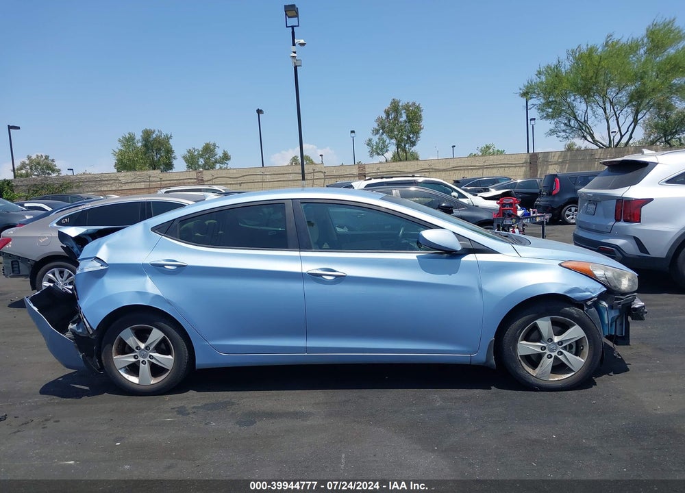2013 HYUNDAI ELANTRA GLS VIN: KMHDH4AEXDU688580