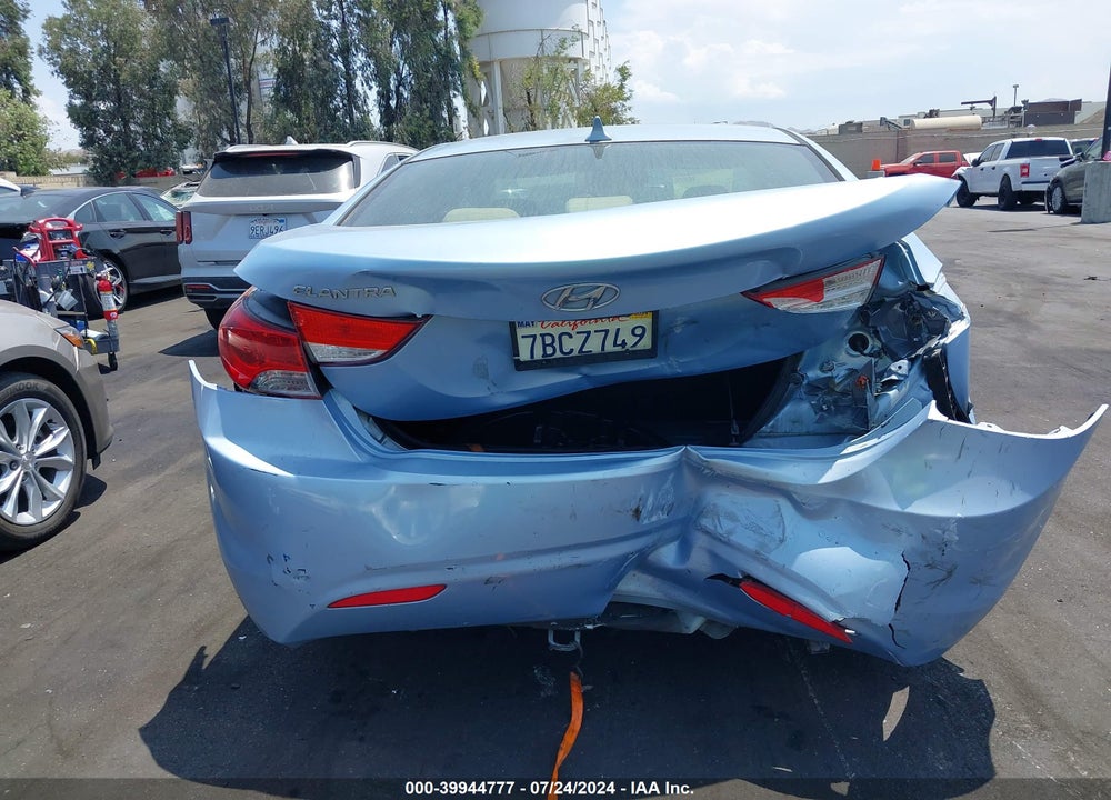 2013 HYUNDAI ELANTRA GLS VIN: KMHDH4AEXDU688580