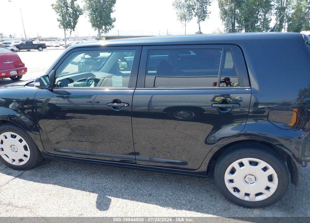 2015 SCION XB VIN: JTLZE4FE2FJ079746