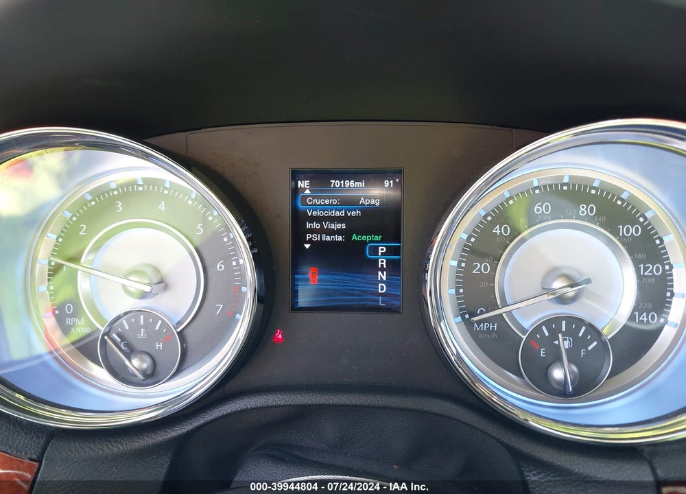 2014 CHRYSLER 300 VIN: 2C3CCAAG1EH262946