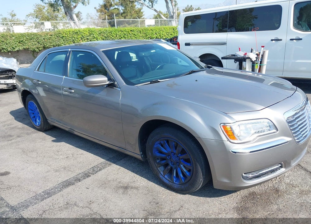 2014 CHRYSLER 300 VIN: 2C3CCAAG1EH262946
